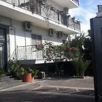 Arena Bed and breakfast 3*