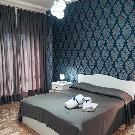 فندق مبيت وإفطار Arena 3*