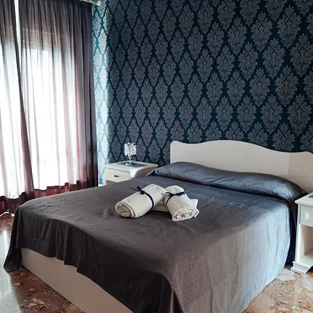 Arena فندق مبيت وإفطار 3*