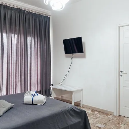 Bed & Breakfast Arena 2*
