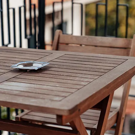 Arena فندق مبيت وإفطار بومبيي