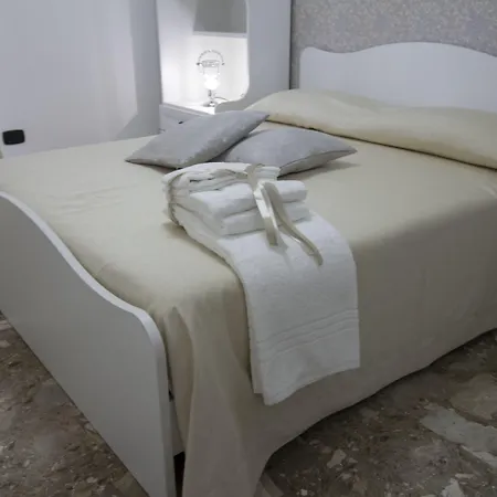 Arena Oda ve Kahvaltı Pompei