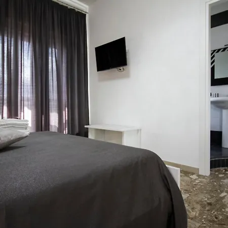 فندق مبيت وإفطار Arena